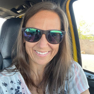 Meet your Posher, Angela